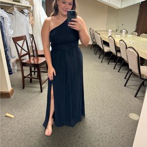 Adriana Papell Navy Bridesmaid Dress Size with slit. Beautiful dress!